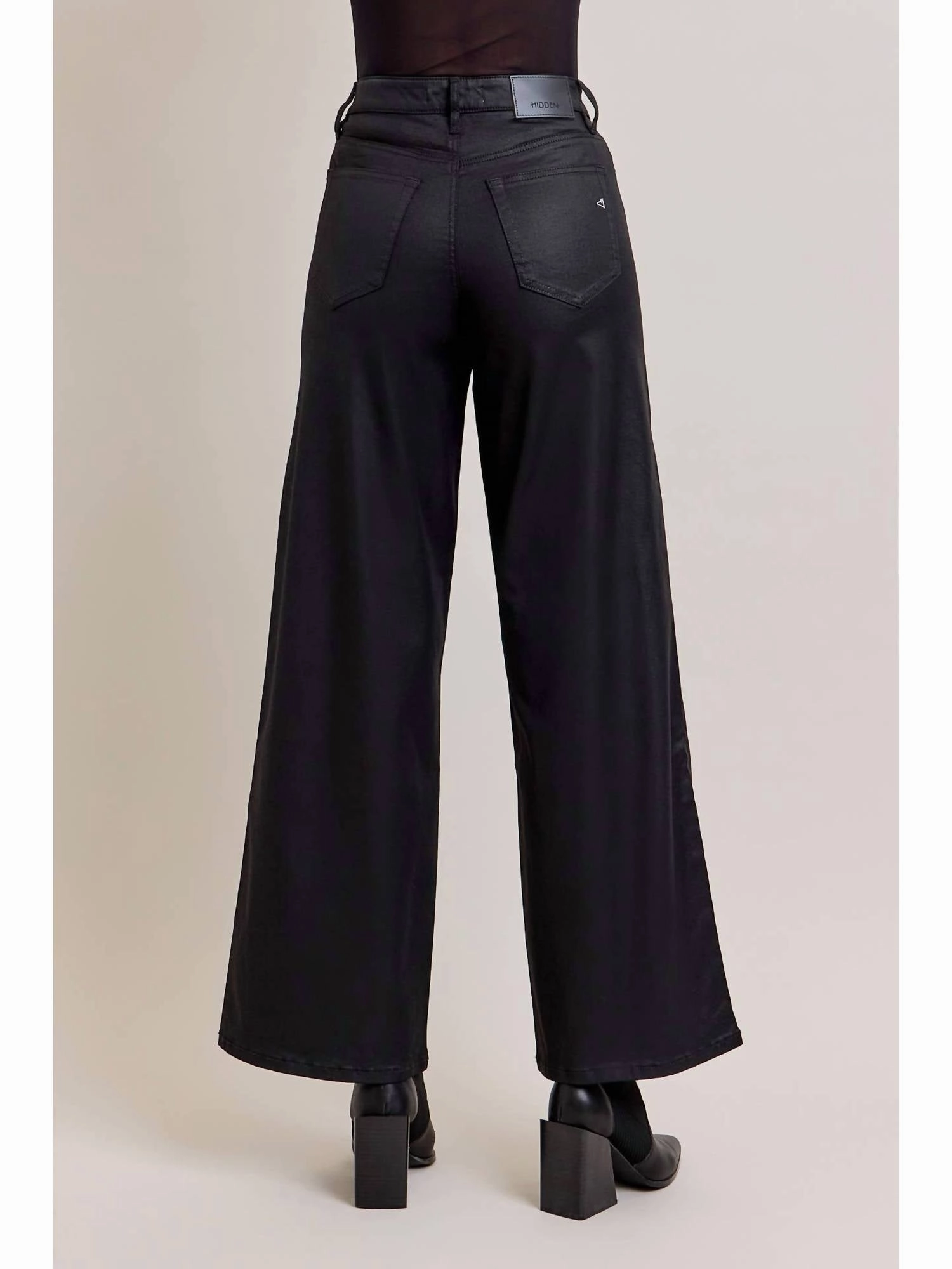 33" Inseam High Rise Jean In Black Wax