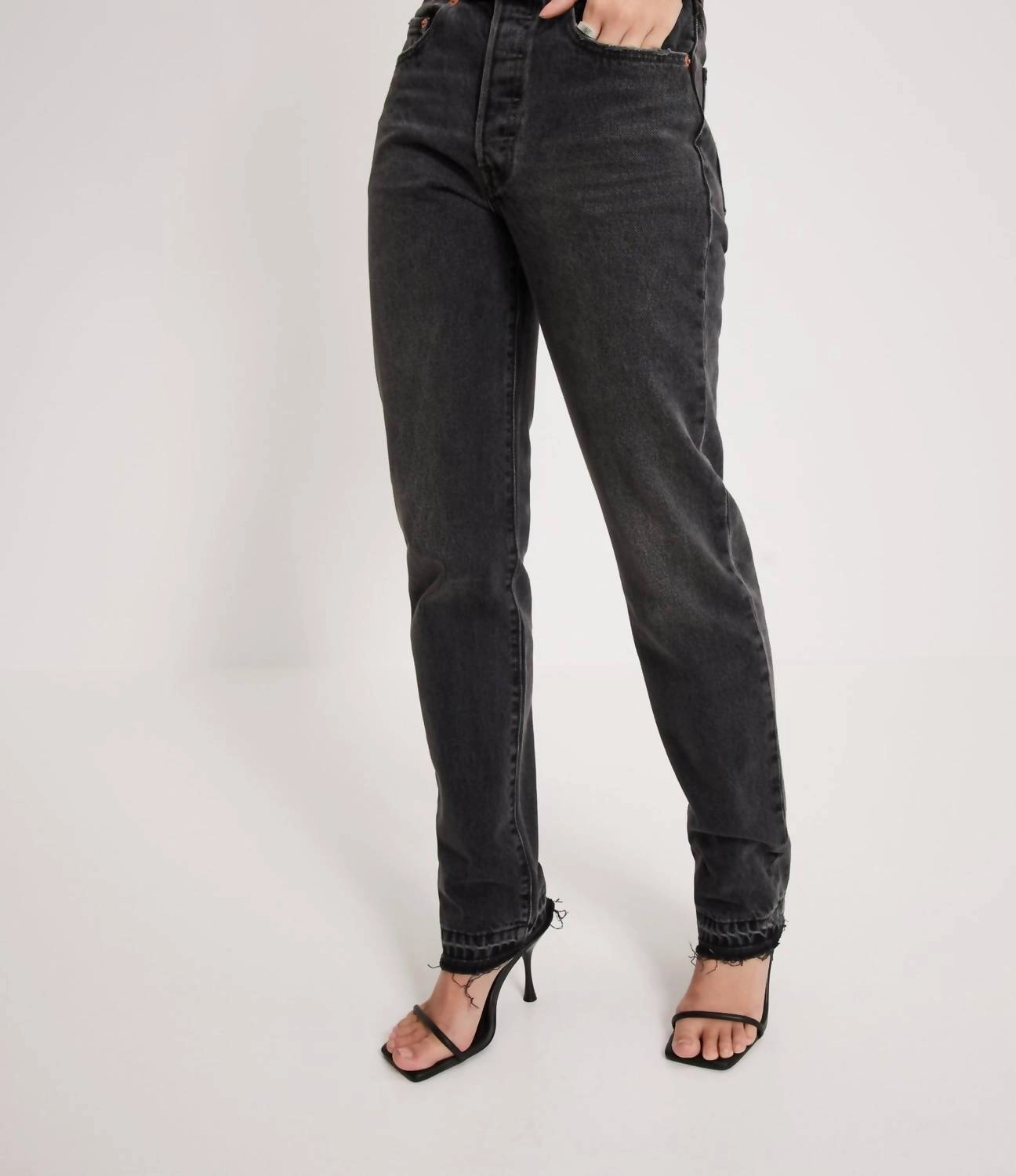 501 Mini Waist Jeans In Black Dest