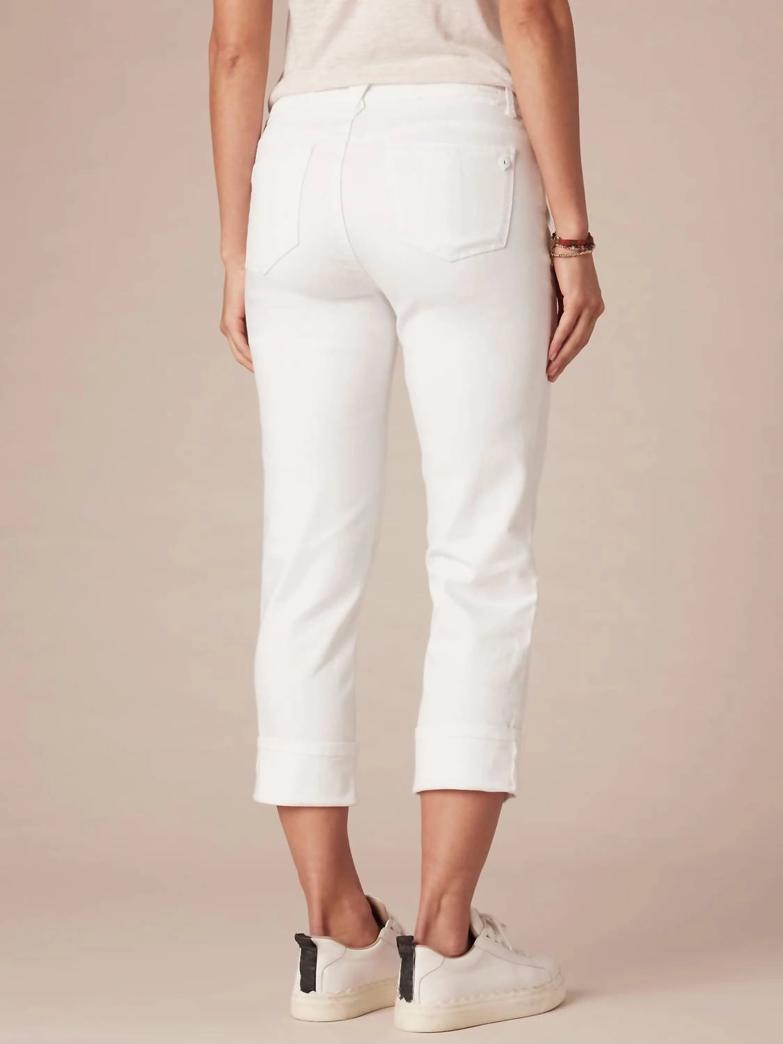 Absolution Mid-Rise Flex-Ellent Girlfriend Jean With Cropped Hem In Optic White