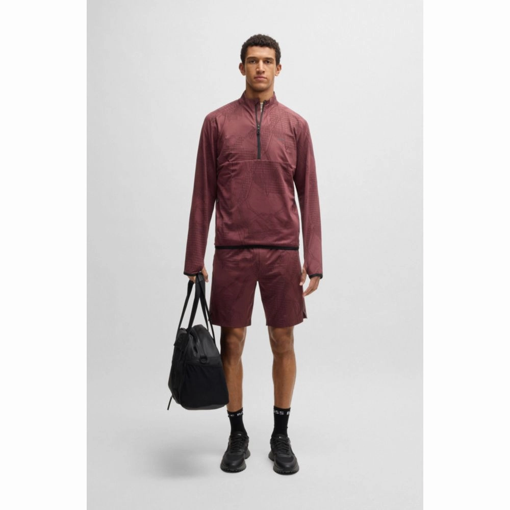 Active patterned shorts in four-way stretch fabric
