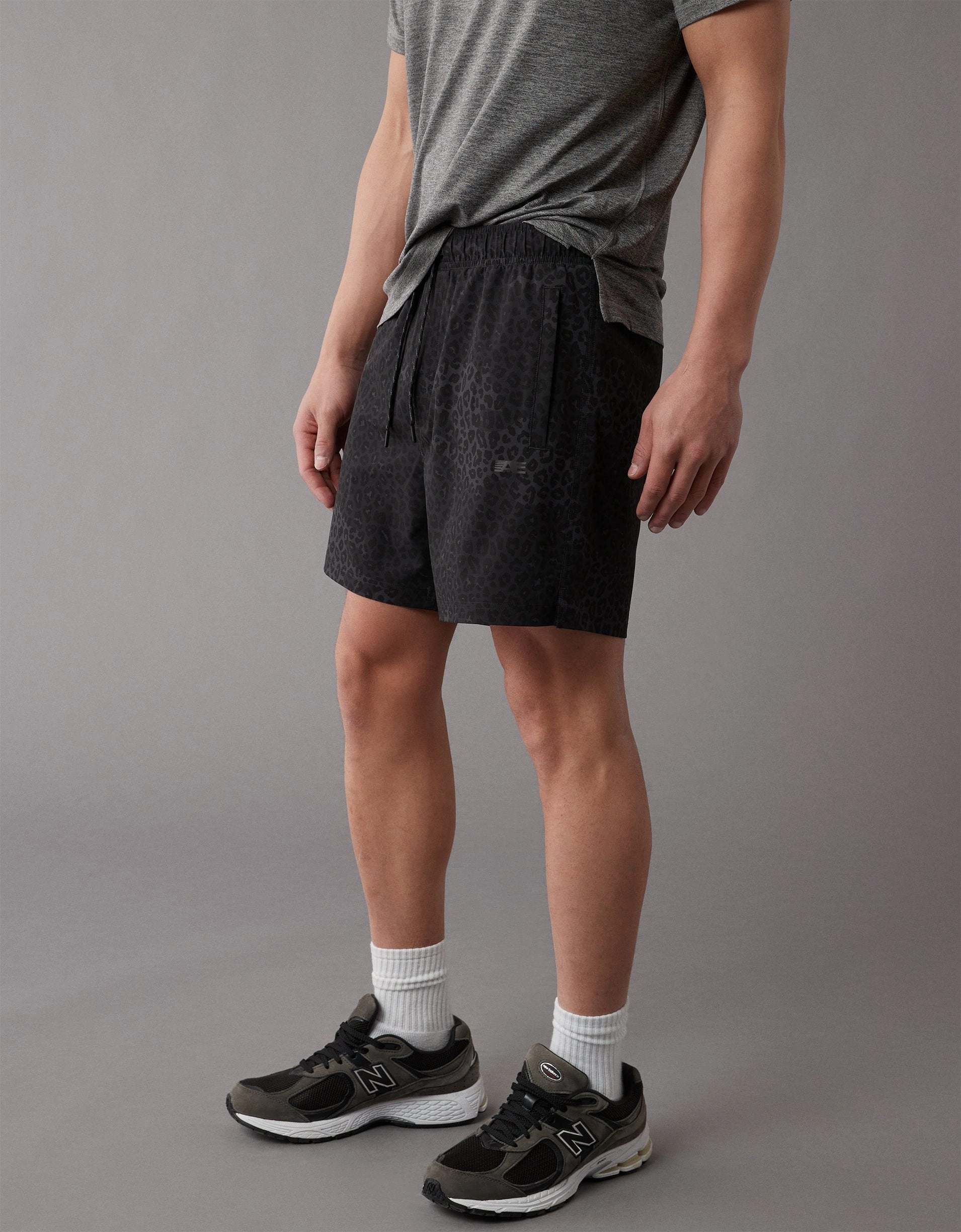 AE 24/7 6" Training Short