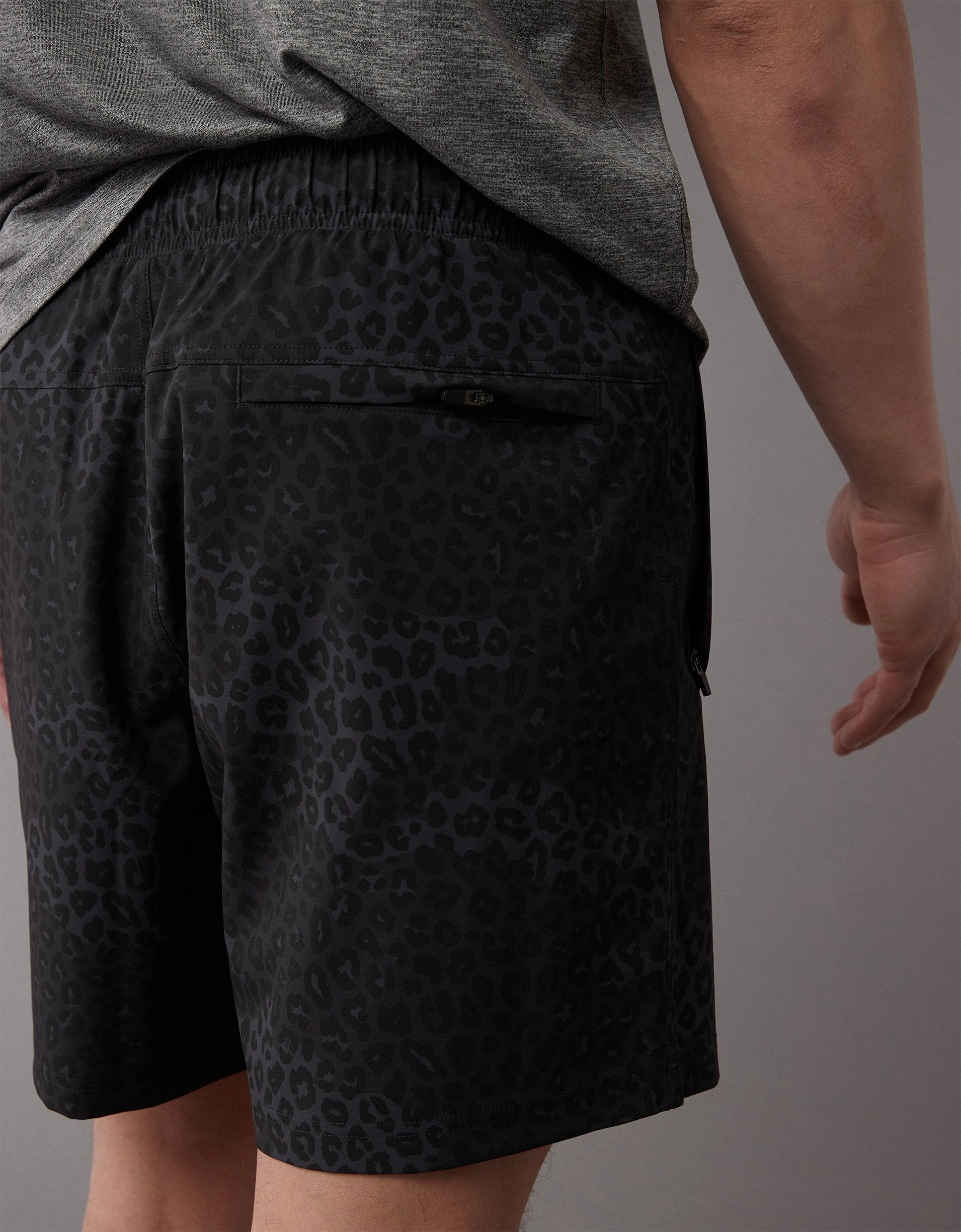 AE 24/7 6" Training Short