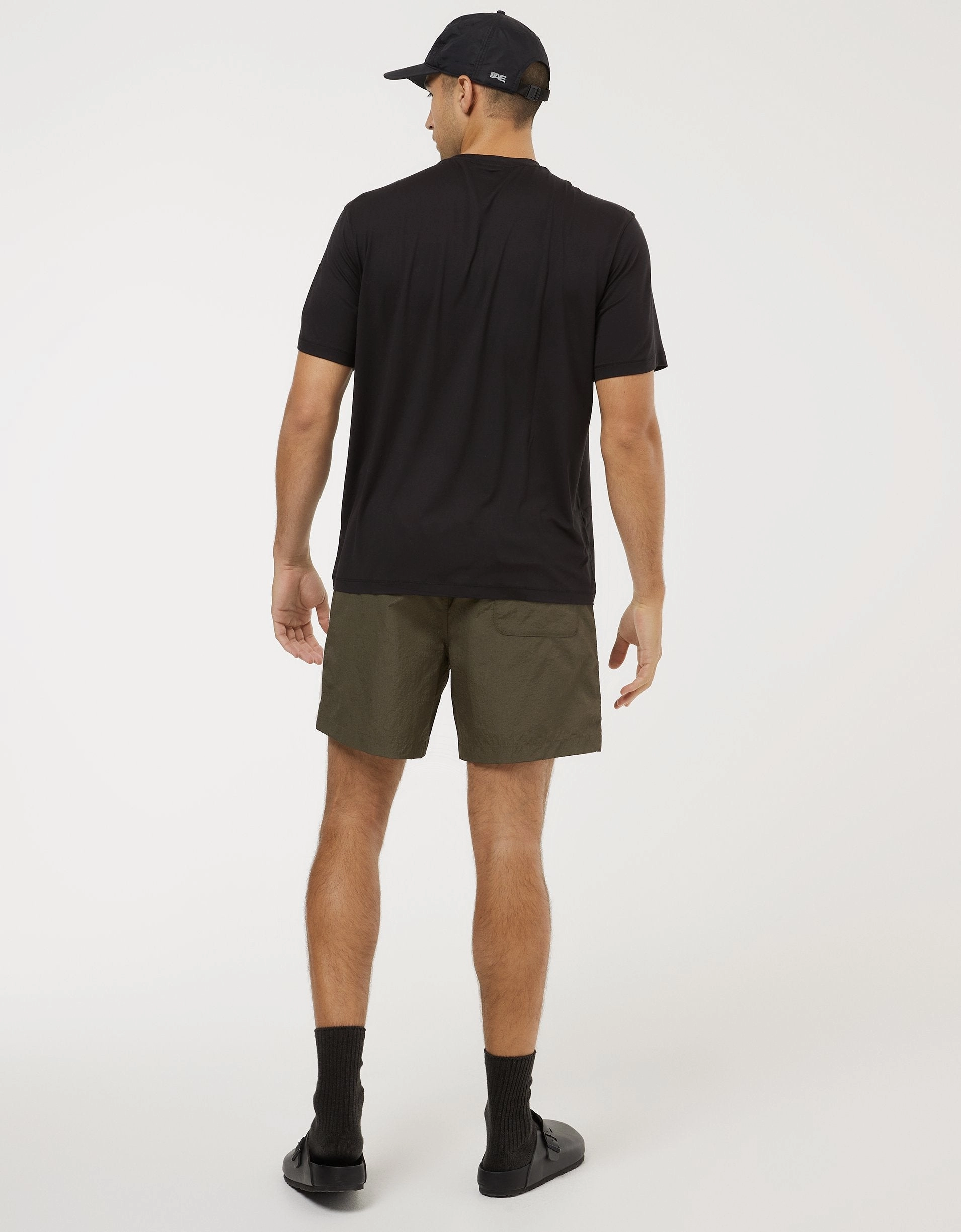 AE 24/7 7" Iridescent Pull-On Short