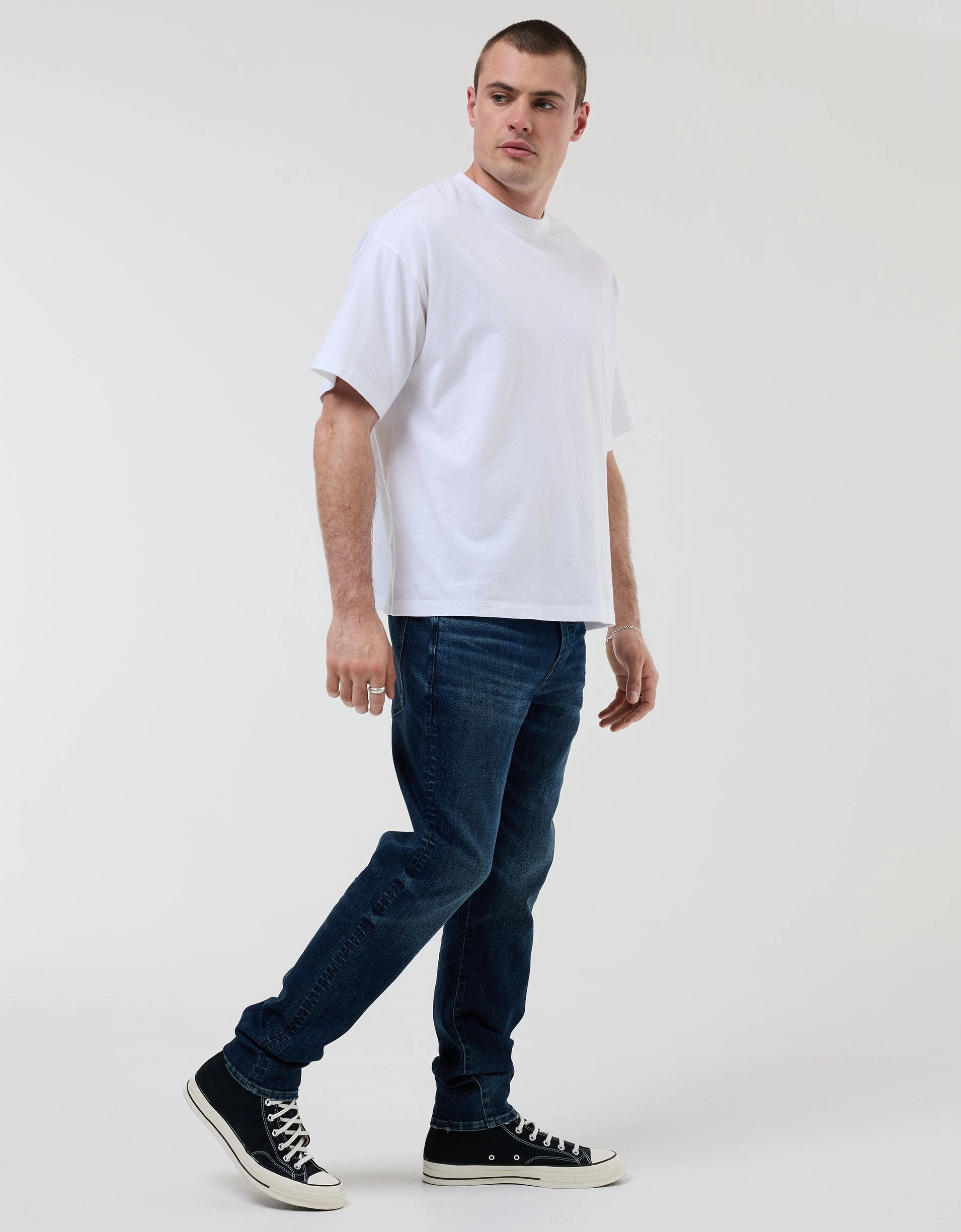 AE 24/7 AirFlex  Temp Tech Athletic Fit Jean
