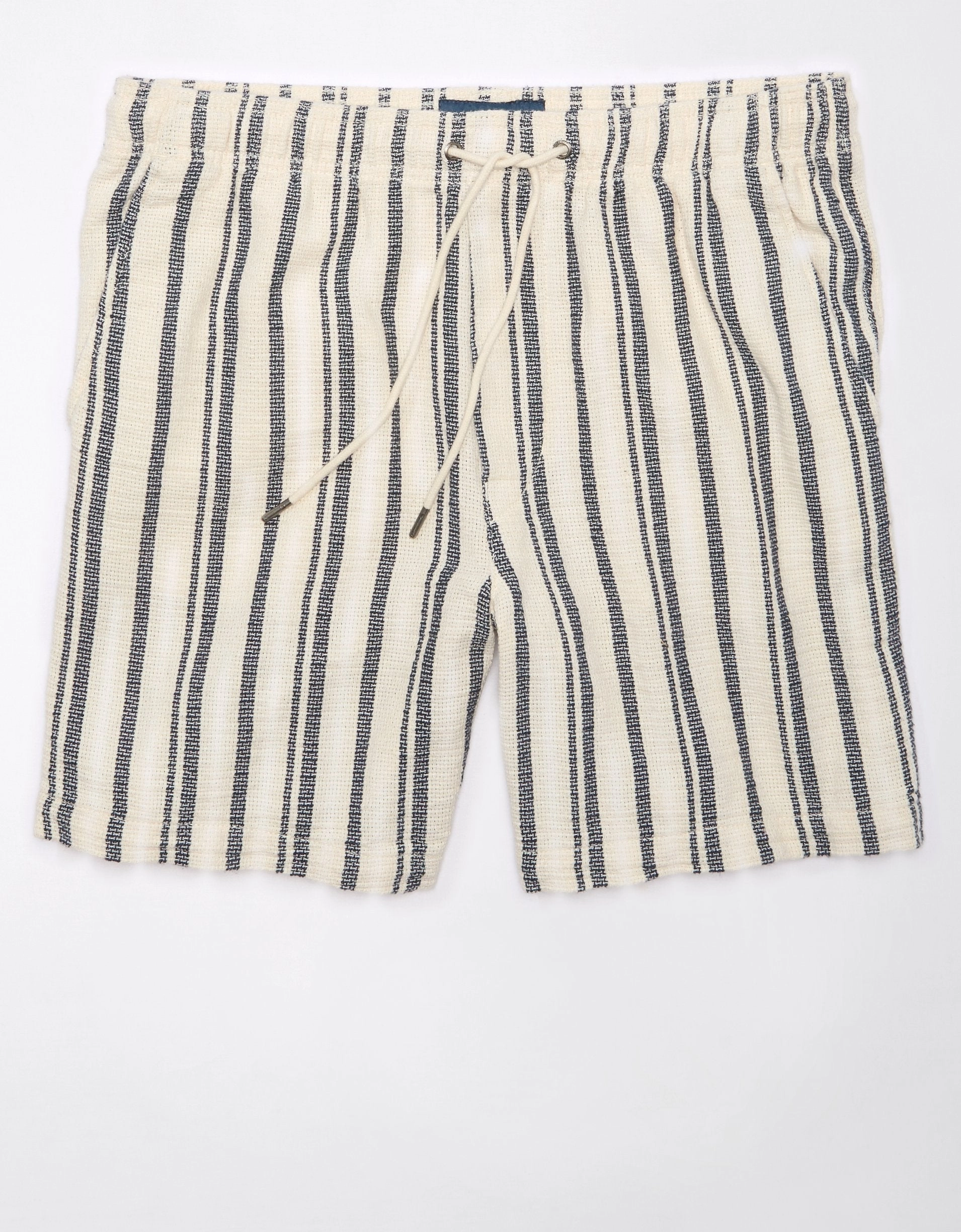 AE Flex 7" Lived-In Trekker Short