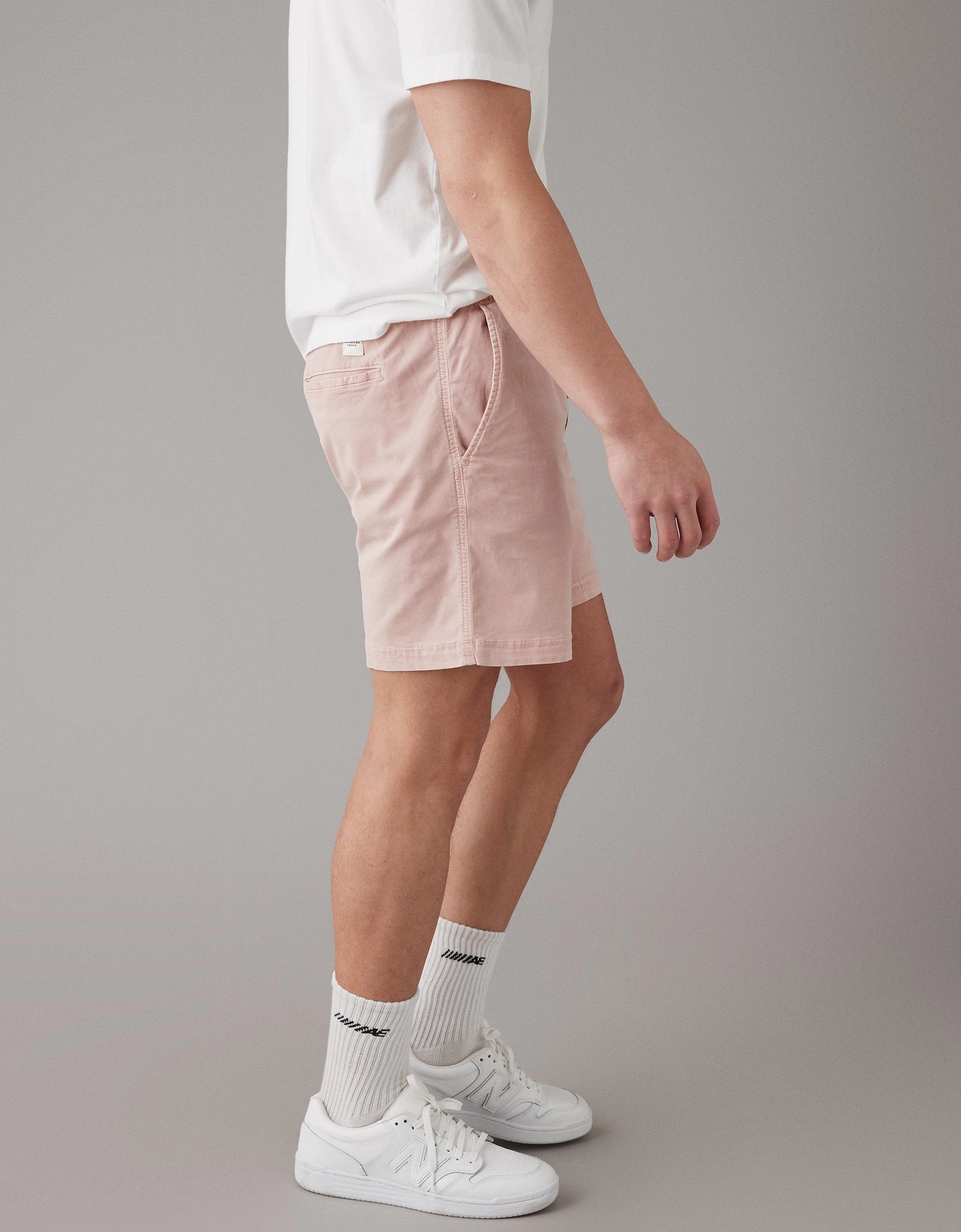 AE Flex 7" Lived-In Trekker Short