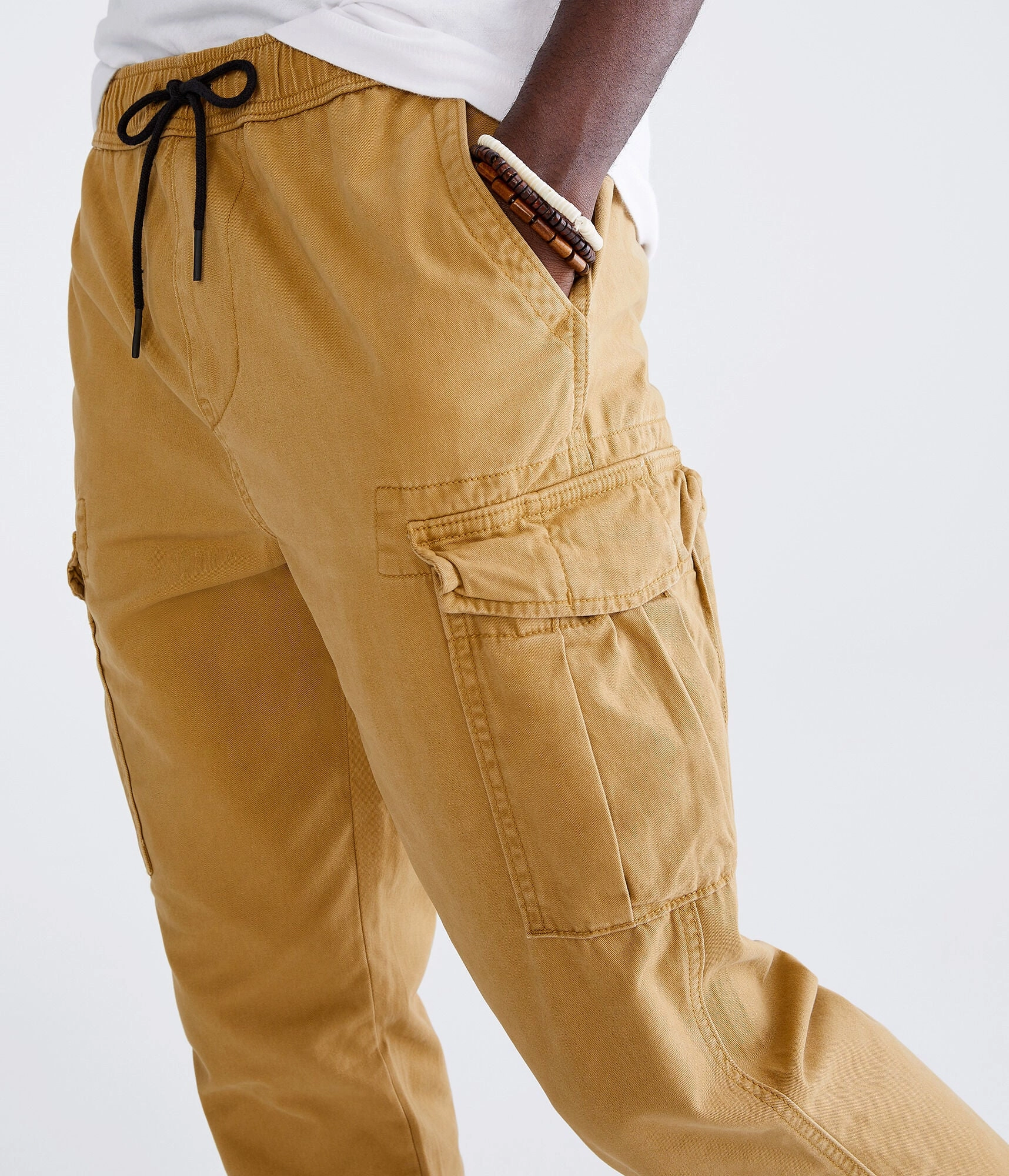 Aeropostale Men's Twill Cargo Joggers