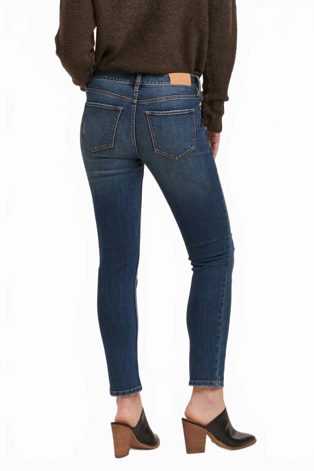Aiden Straight Girlfriend Jeans In Cooper