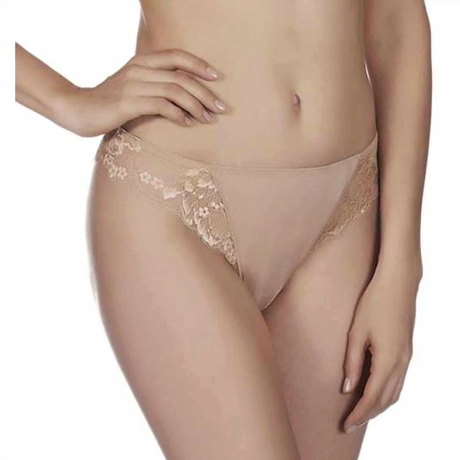 Amour Tanga In Nude