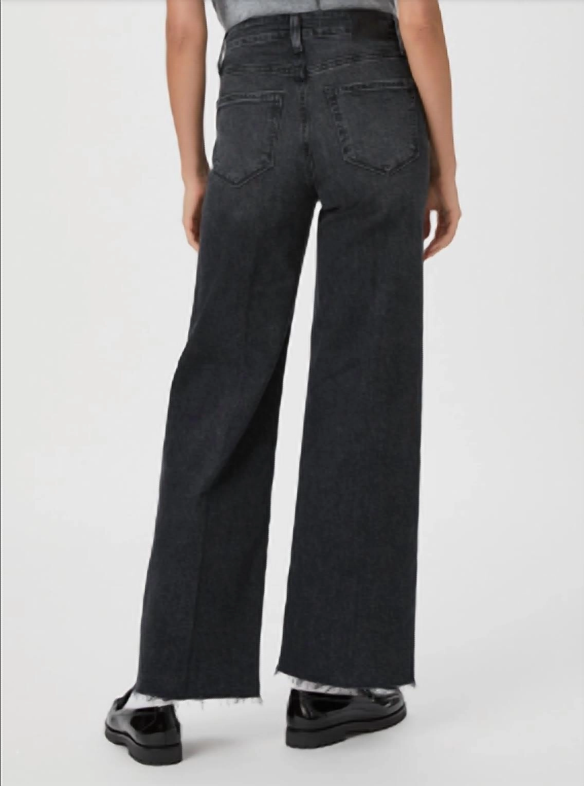 Anessa 31" Wide Leg Jean In Viper Black Distressed