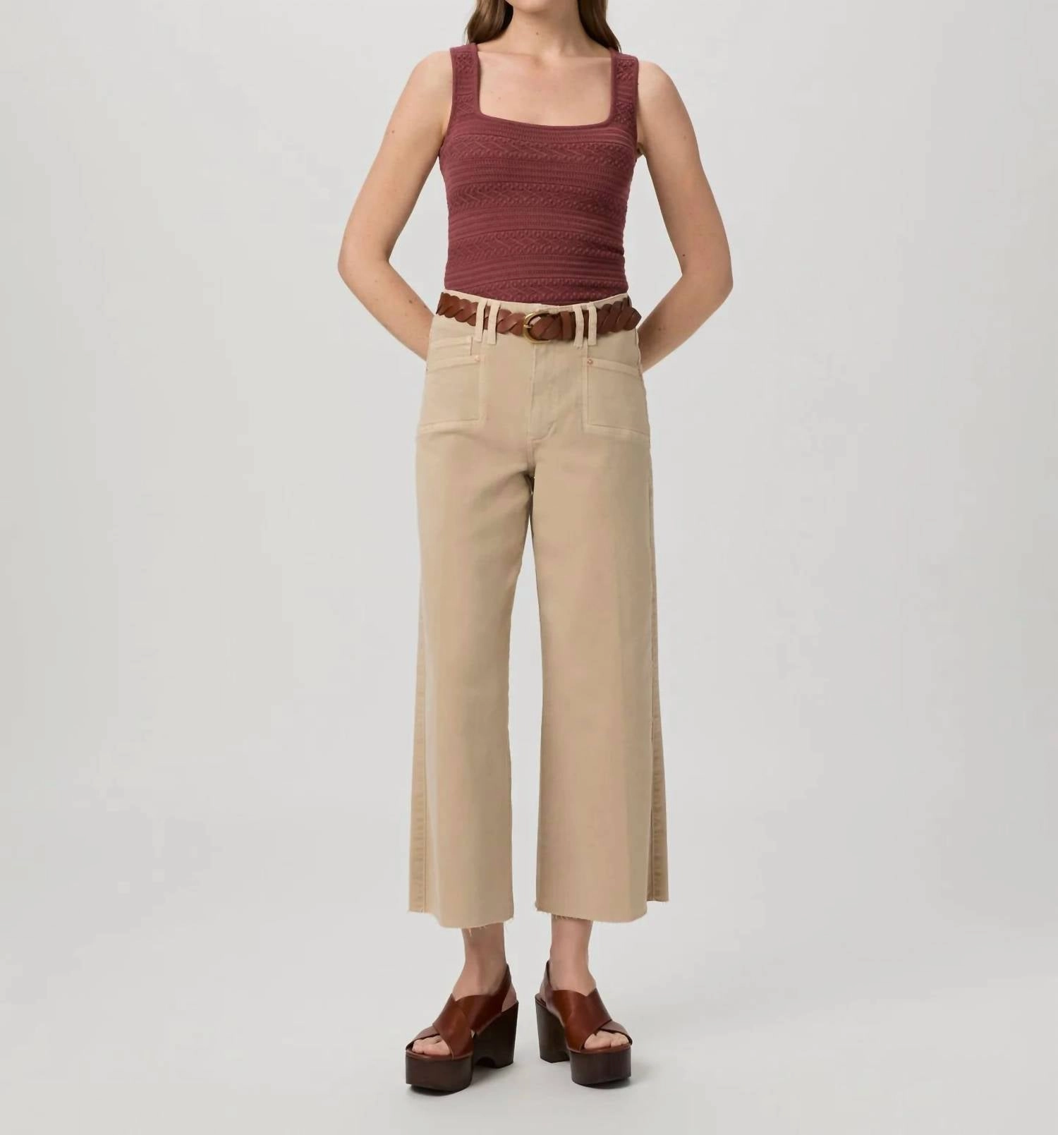 Anessa With Set In Pockets And Raw Hem Jean In Vintage Soft Sand