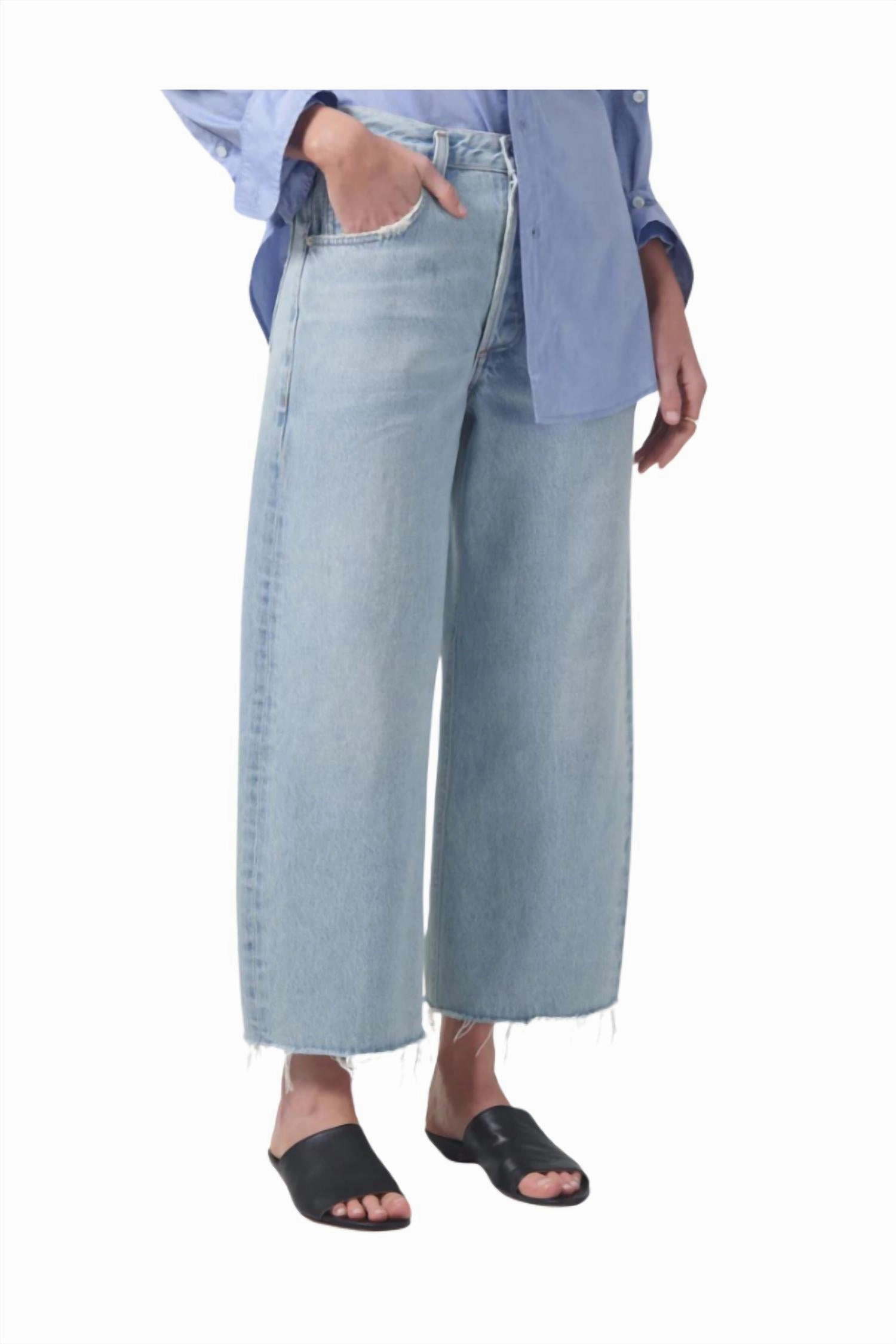 Ayla Raw Hem Crop Jeans In Freshwater