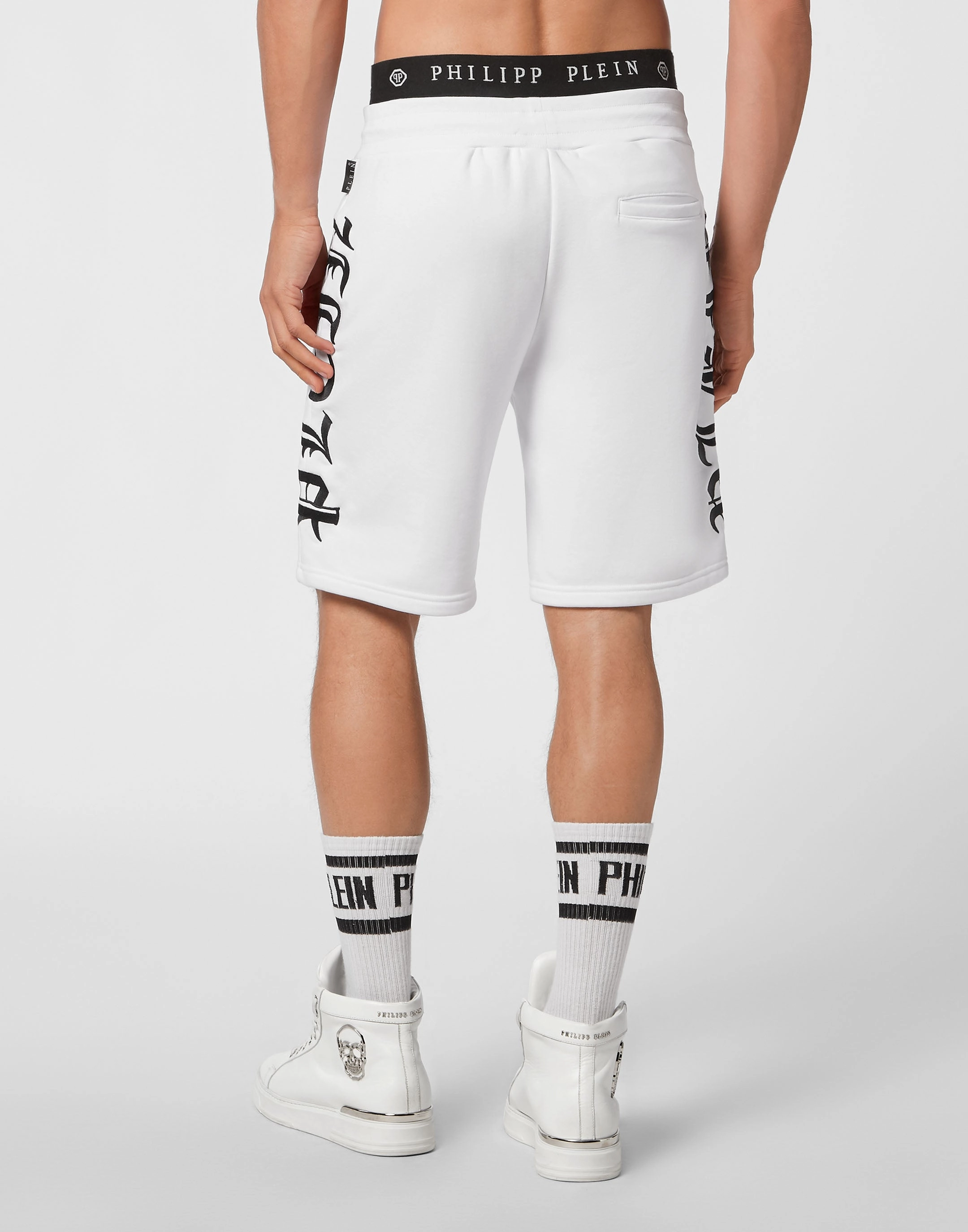 Basket Jogging Shorts Gothic Plein