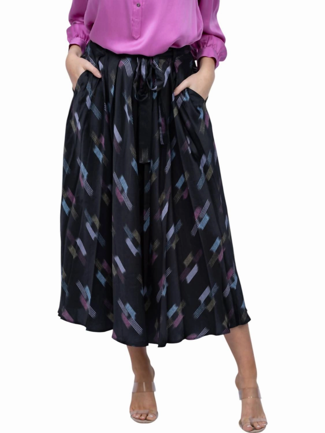 Bella Skirt In Black Ikat