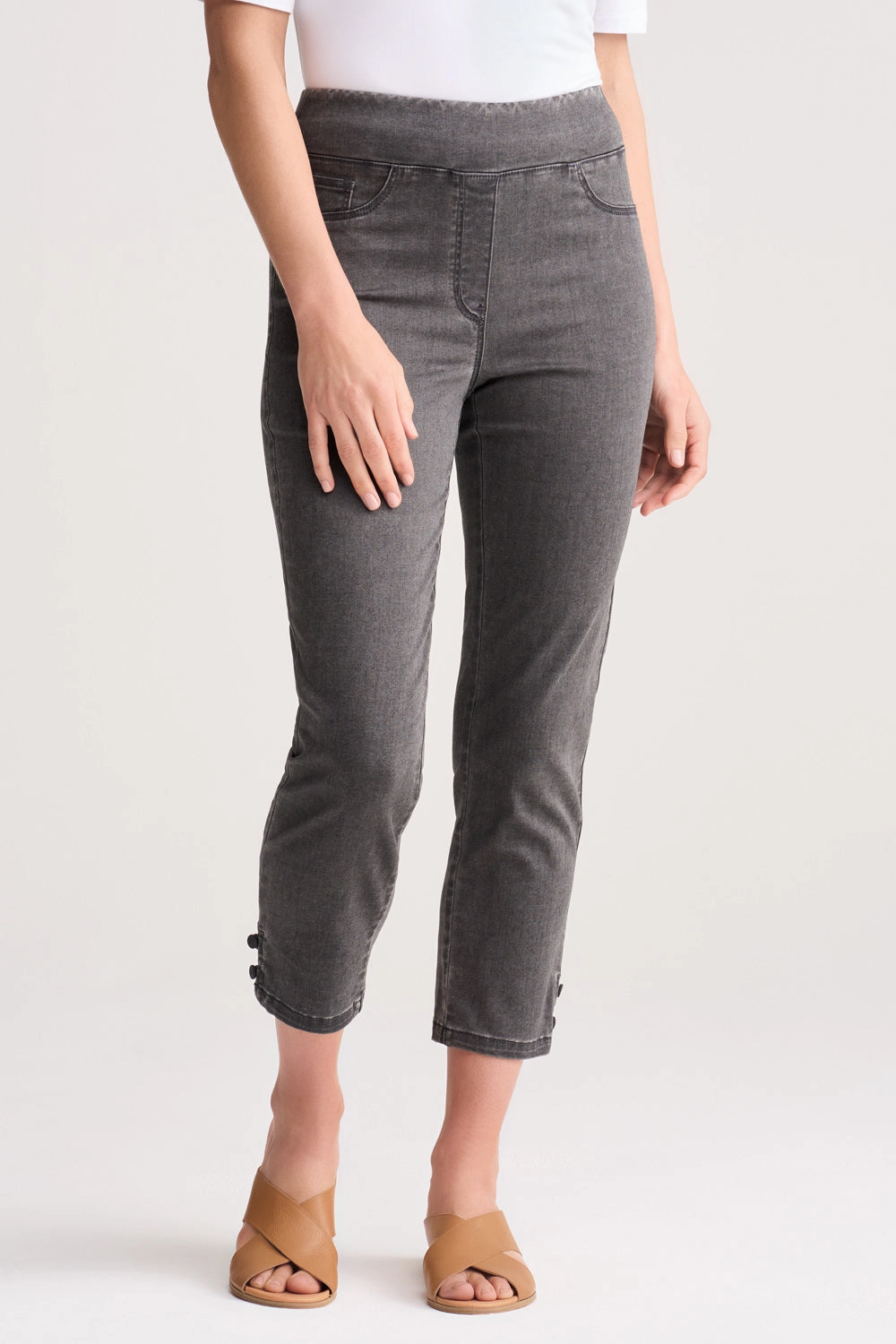 Bengajean 3/4 Button Detail - Charcoal