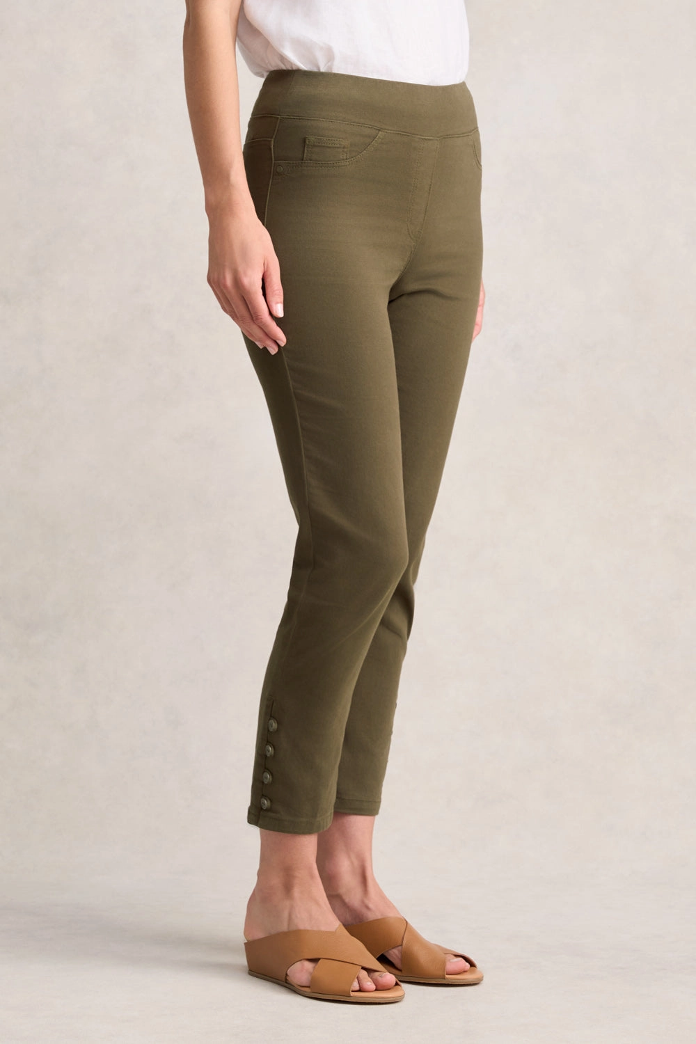 Bengajean 7/8th Button Detail - Dusty Olive