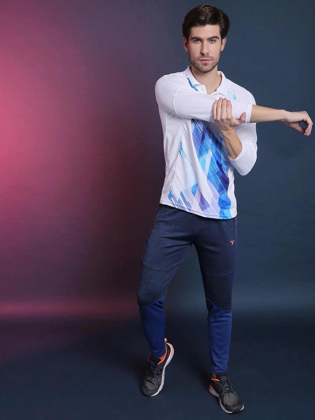Campus Sutra Graphic Print Men Polo Neck White Blue Sports T-Shirt