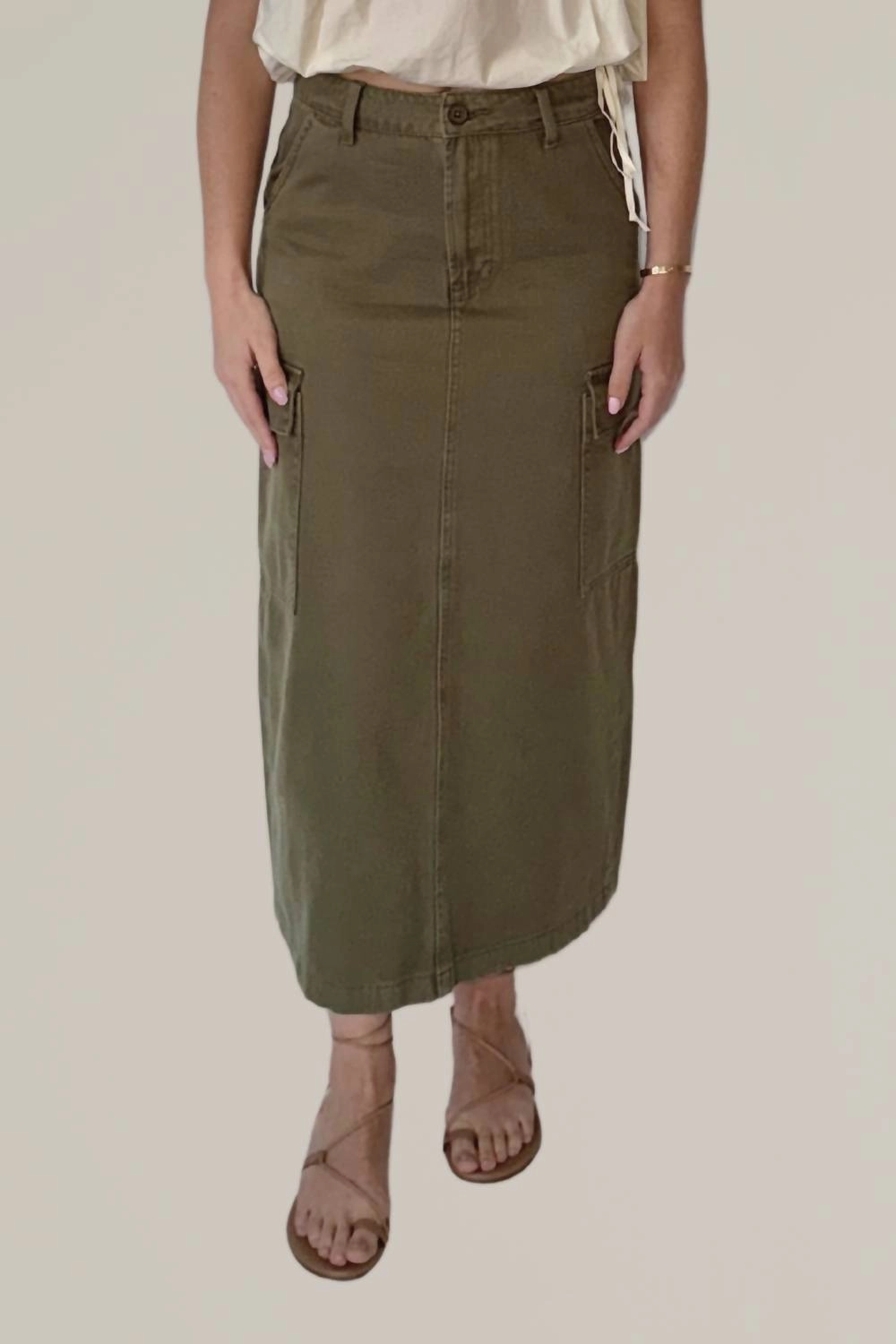 Cargo Midi Skirt In Olive