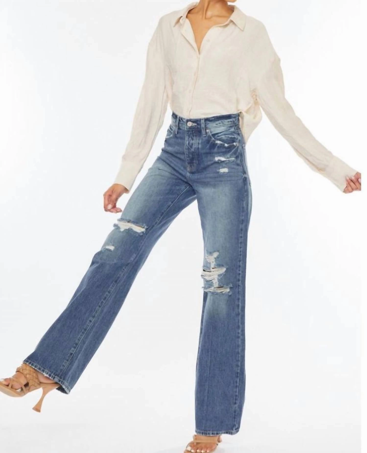 Charlotte Jeans In Medium Blue
