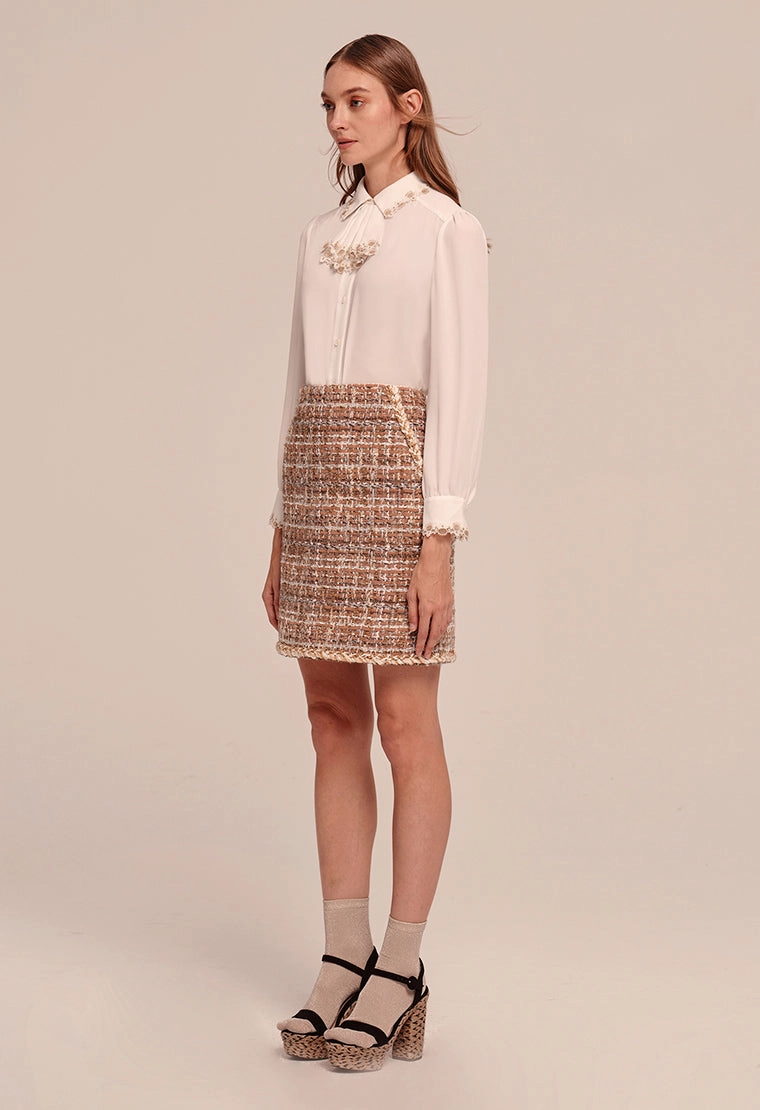 Classic elegant plaid tweed skirt