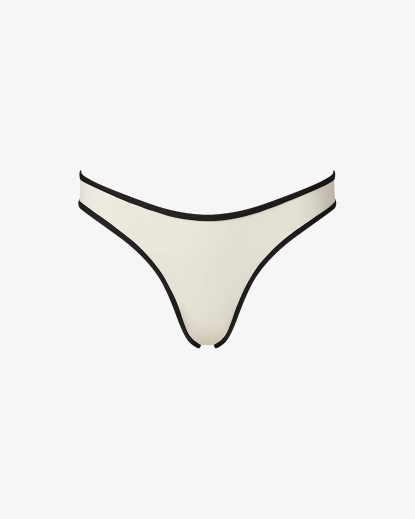Classic Scoop Bottom