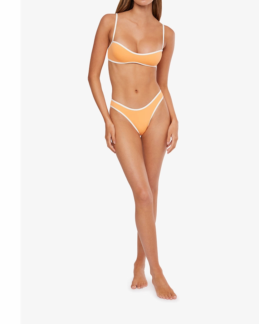 Classic Scoop Bottom