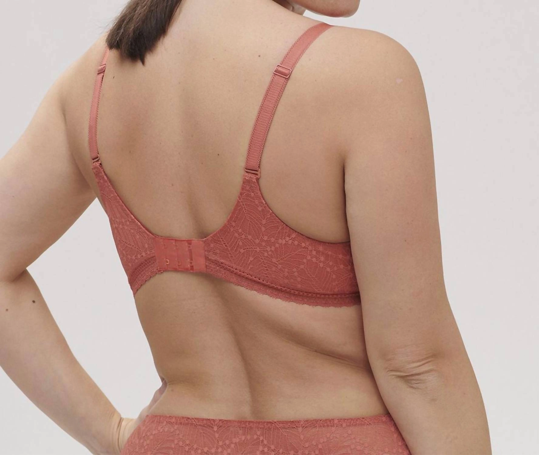 Comete 3D Plunge Bra In Texas Pink