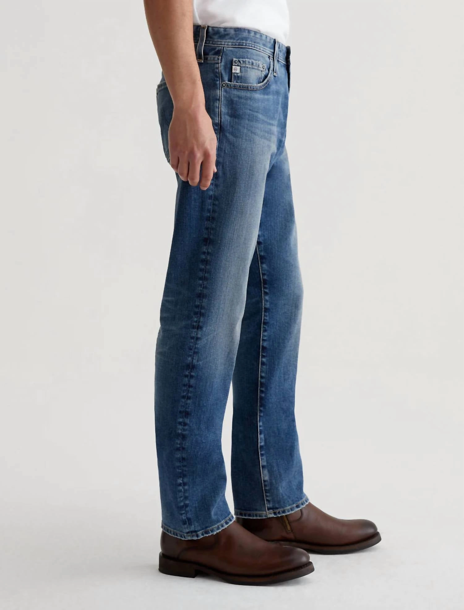 Everett Slim Straight Denim In 14-Year Fade