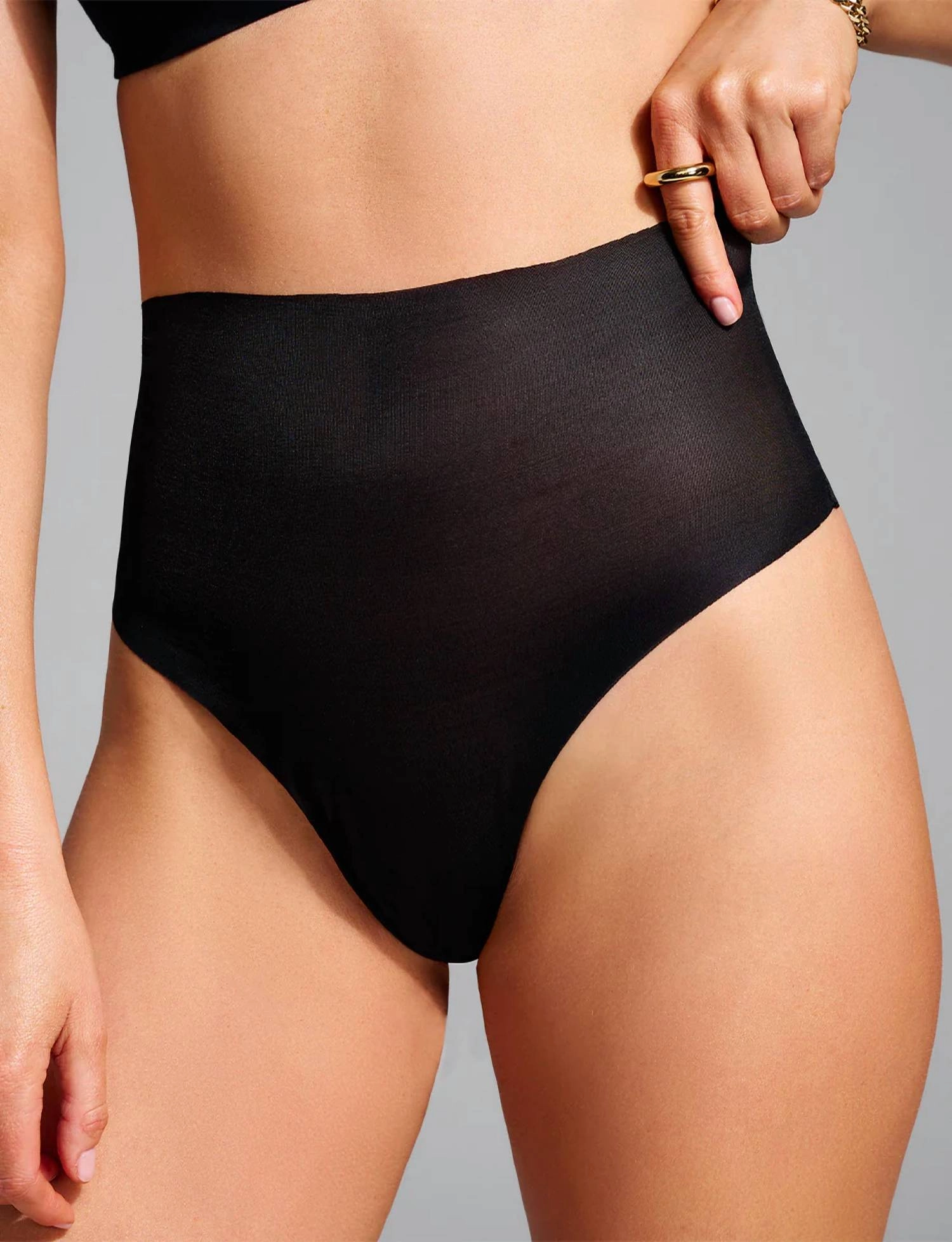 Featherlight Control Thong In Black