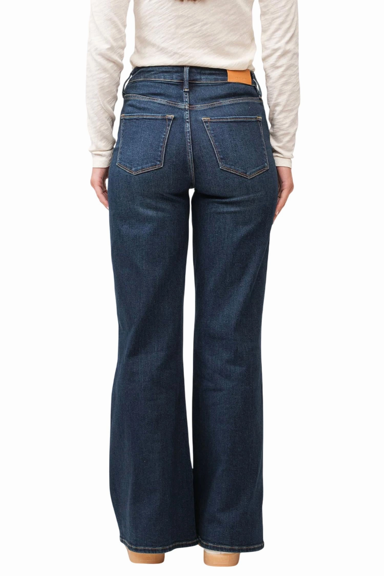 Fiona Wide Leg Jean In Iguaza
