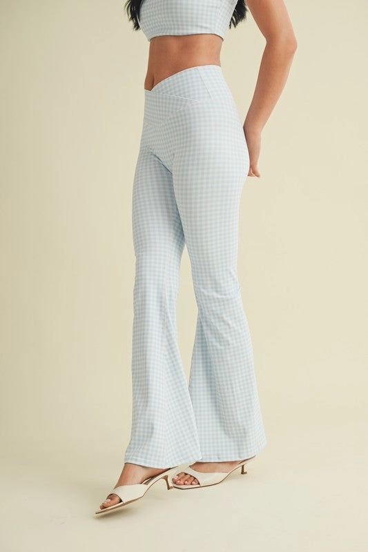 Gingham Soft Sculpt V-Waist Flare Pants