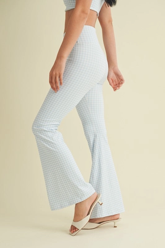 Gingham Soft Sculpt V-Waist Flare Pants