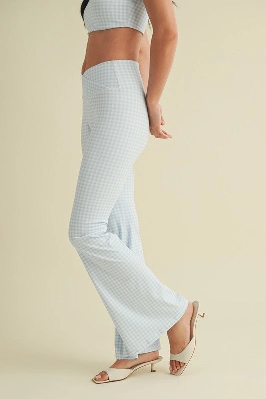 Gingham Soft Sculpt V-Waist Flare Pants