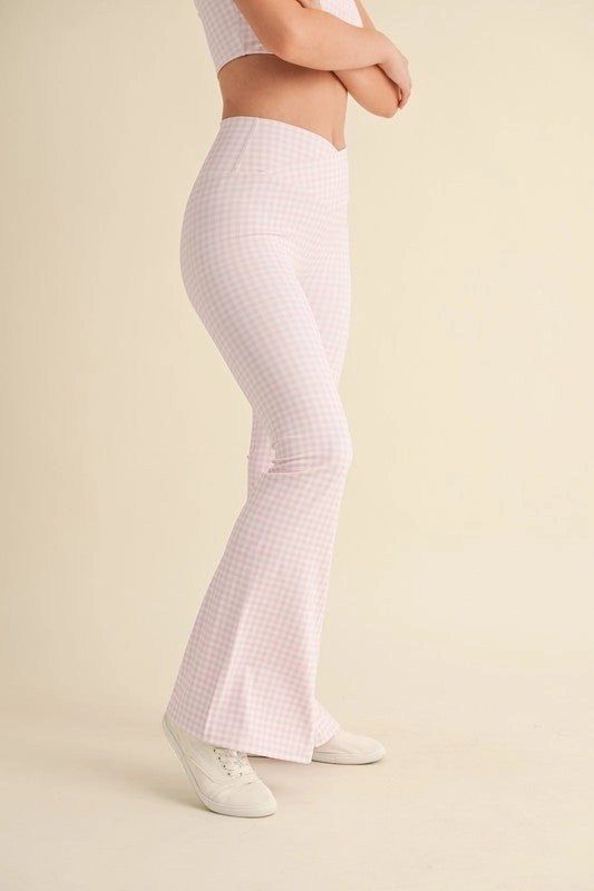 Gingham Soft Sculpt V-Waist Flare Pants