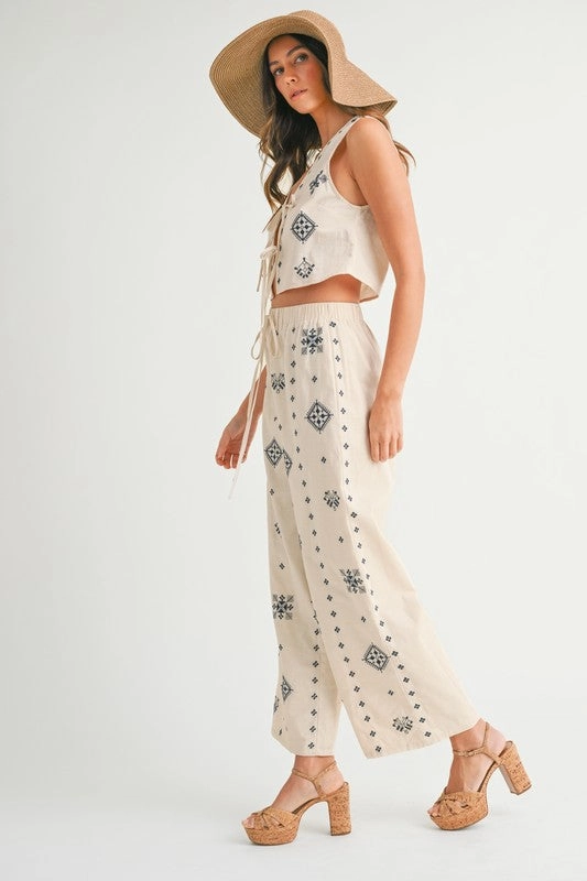 Harborside Embroidered Linen Pants