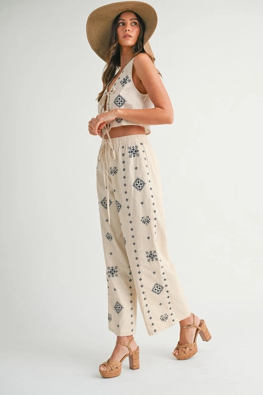 Harborside Embroidered Linen Pants