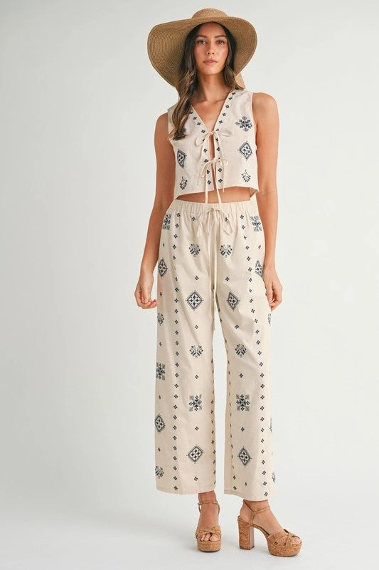 Harborside Embroidered Linen Pants