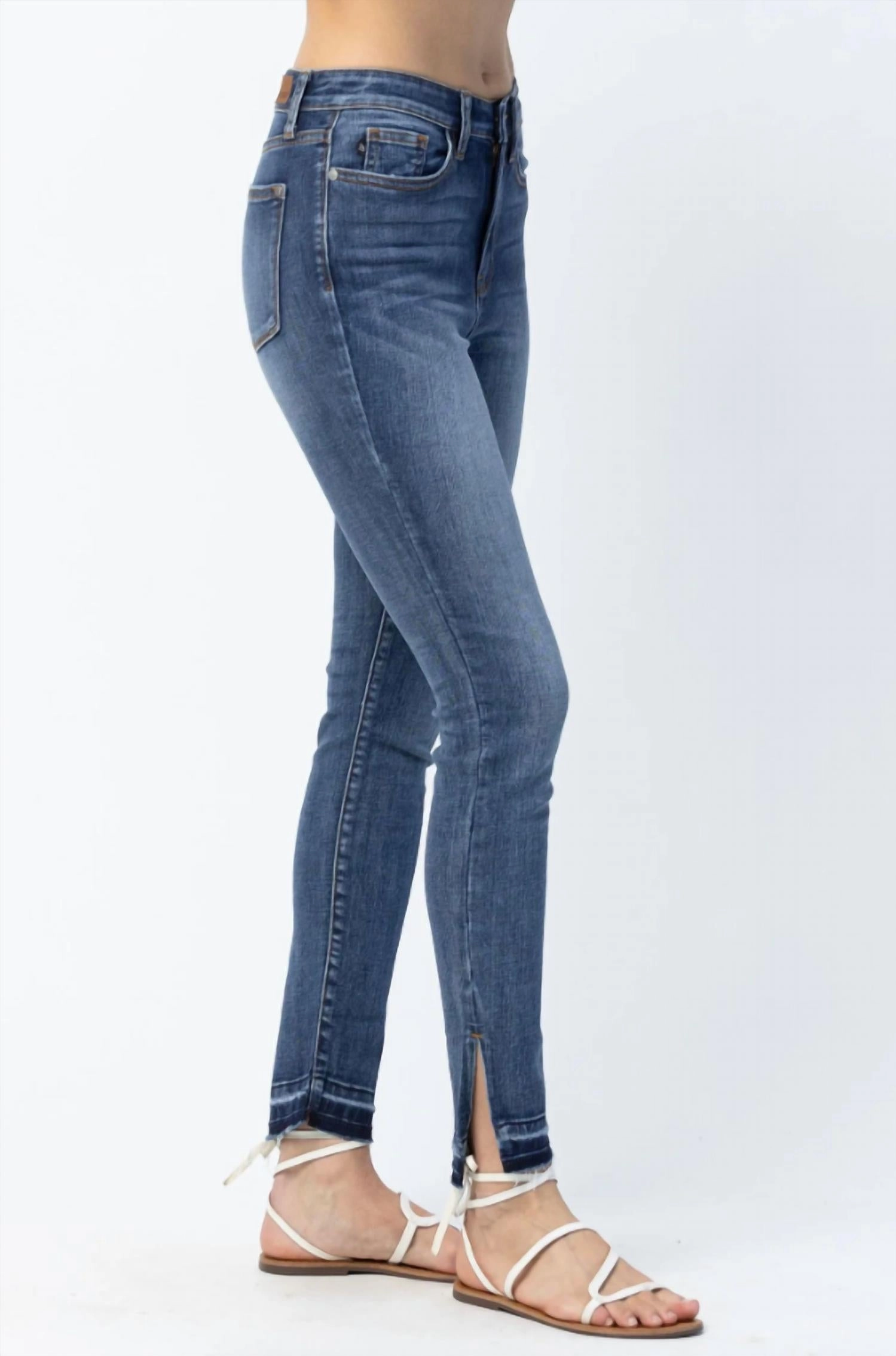 Hi Waist Fray Slit Straight Leg Jeans In Vintage Wash