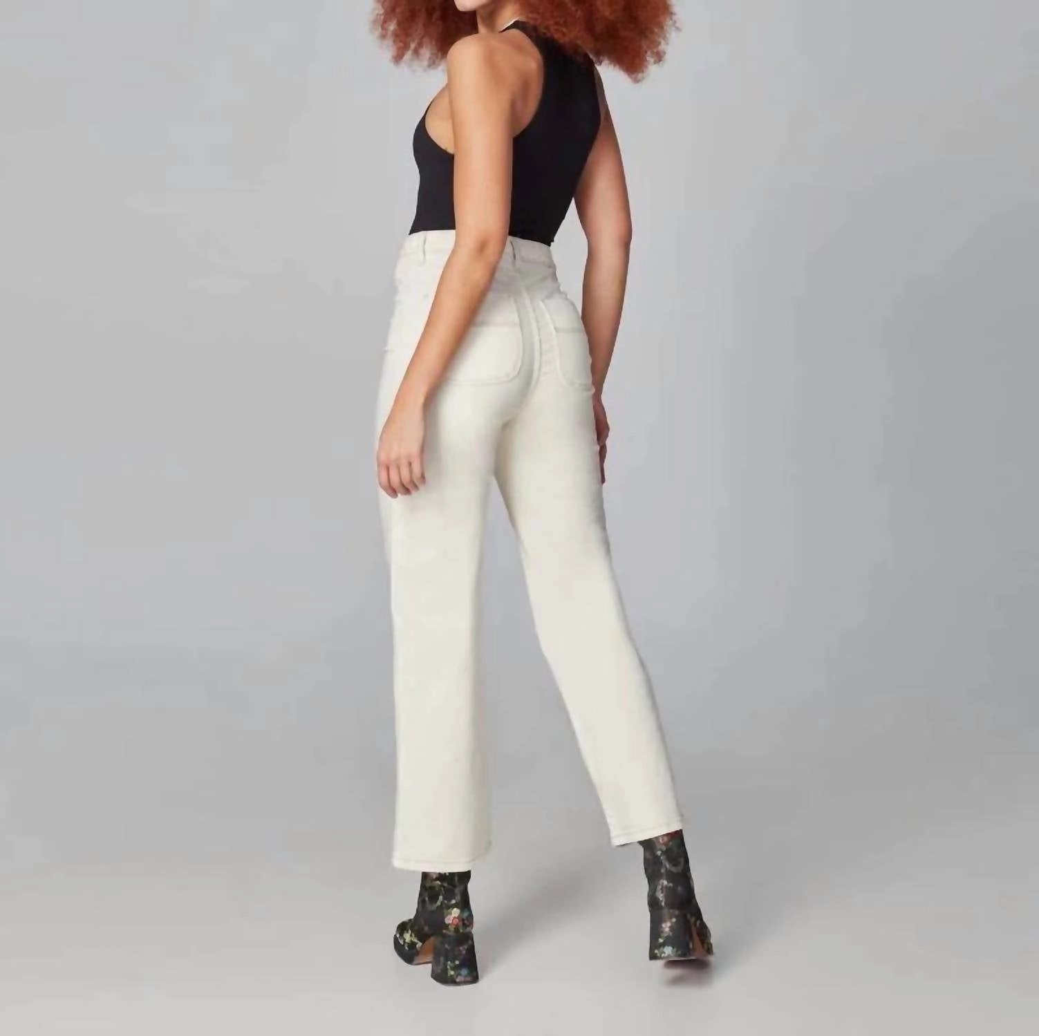 High Rise Loose Jeans In Ivory