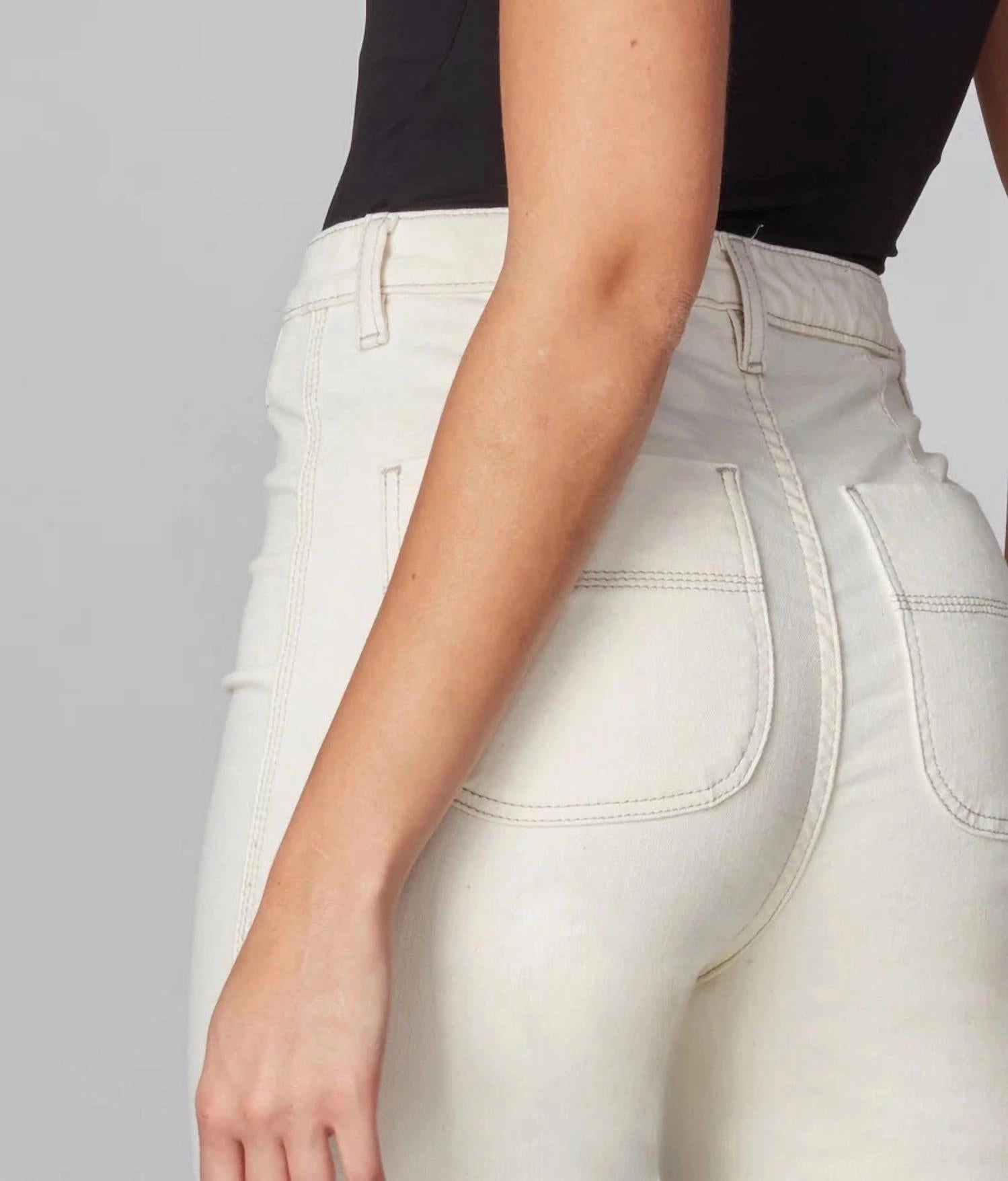 High Rise Loose Jeans In Ivory