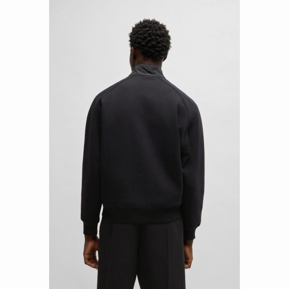 Jacket with contrast trims