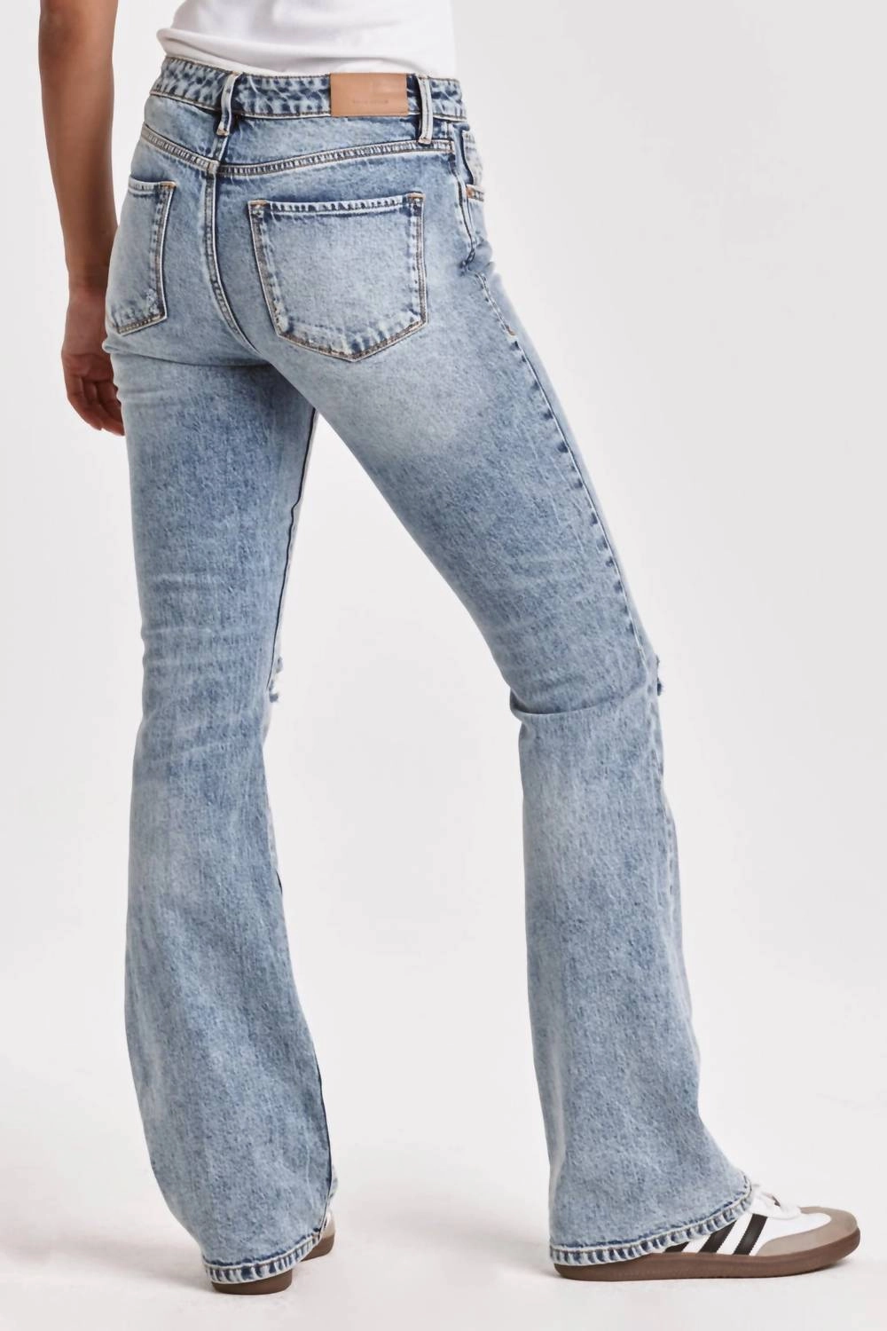 Jaxtyn High Rise Bootcut In Lena