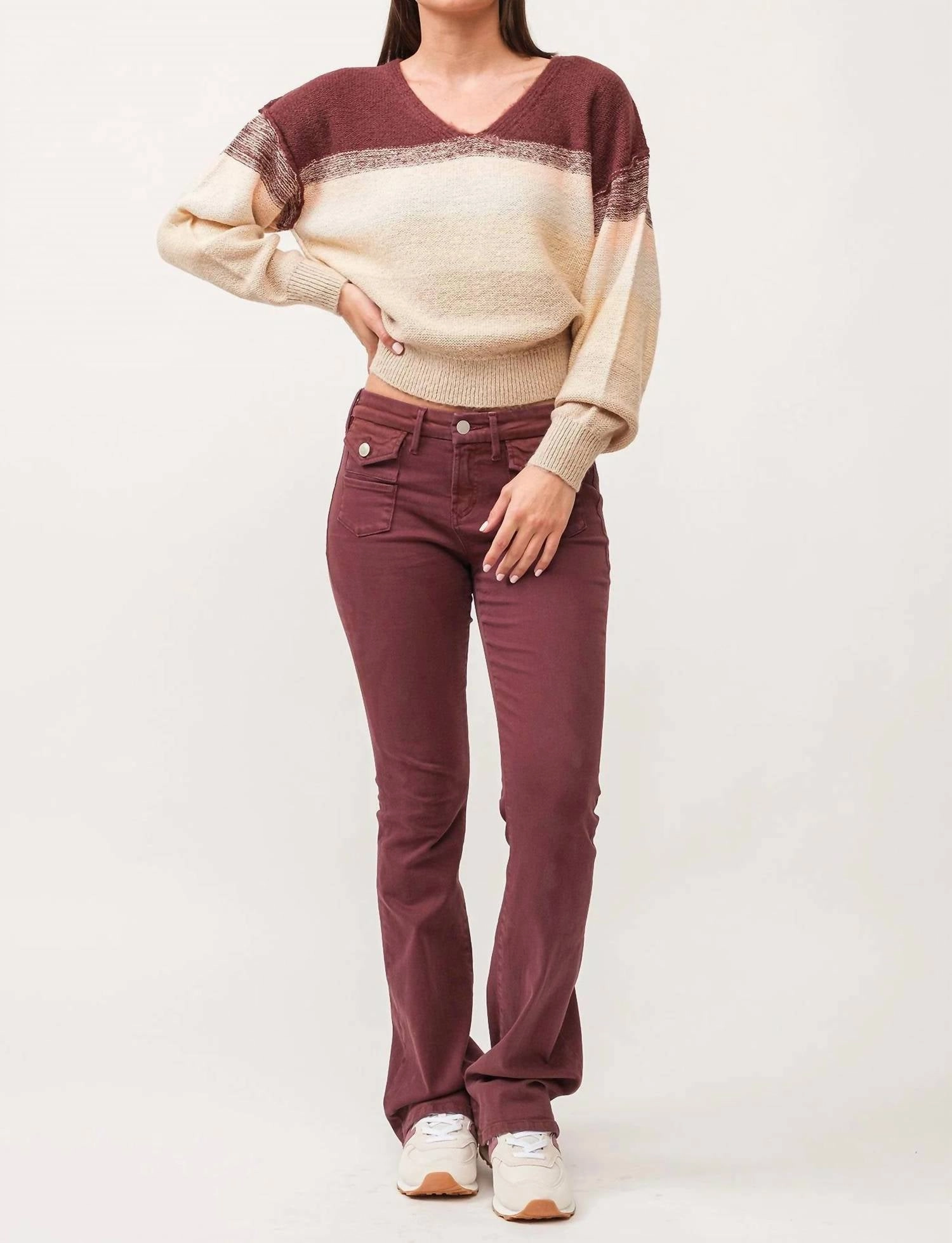 Jaxtyn Mid Rise Clean Hem Bootcut Jeans In Maroon