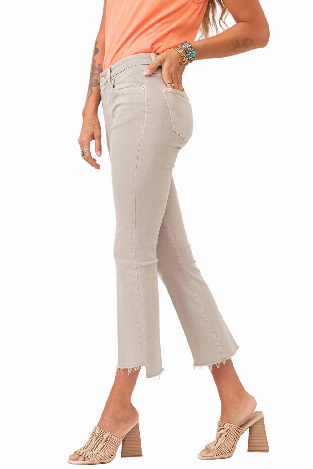 Jeanne High Rise Cropped Flare Jeans In Quartzite
