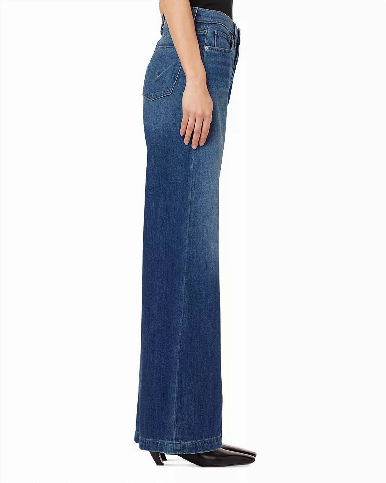 Jodie High Rise Loose Wide Leg Jean In Lakely