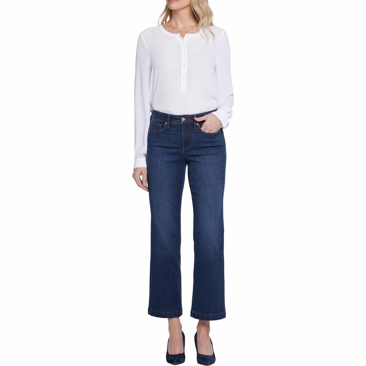 Julia Womens Relaxed Denim Flared Jeans