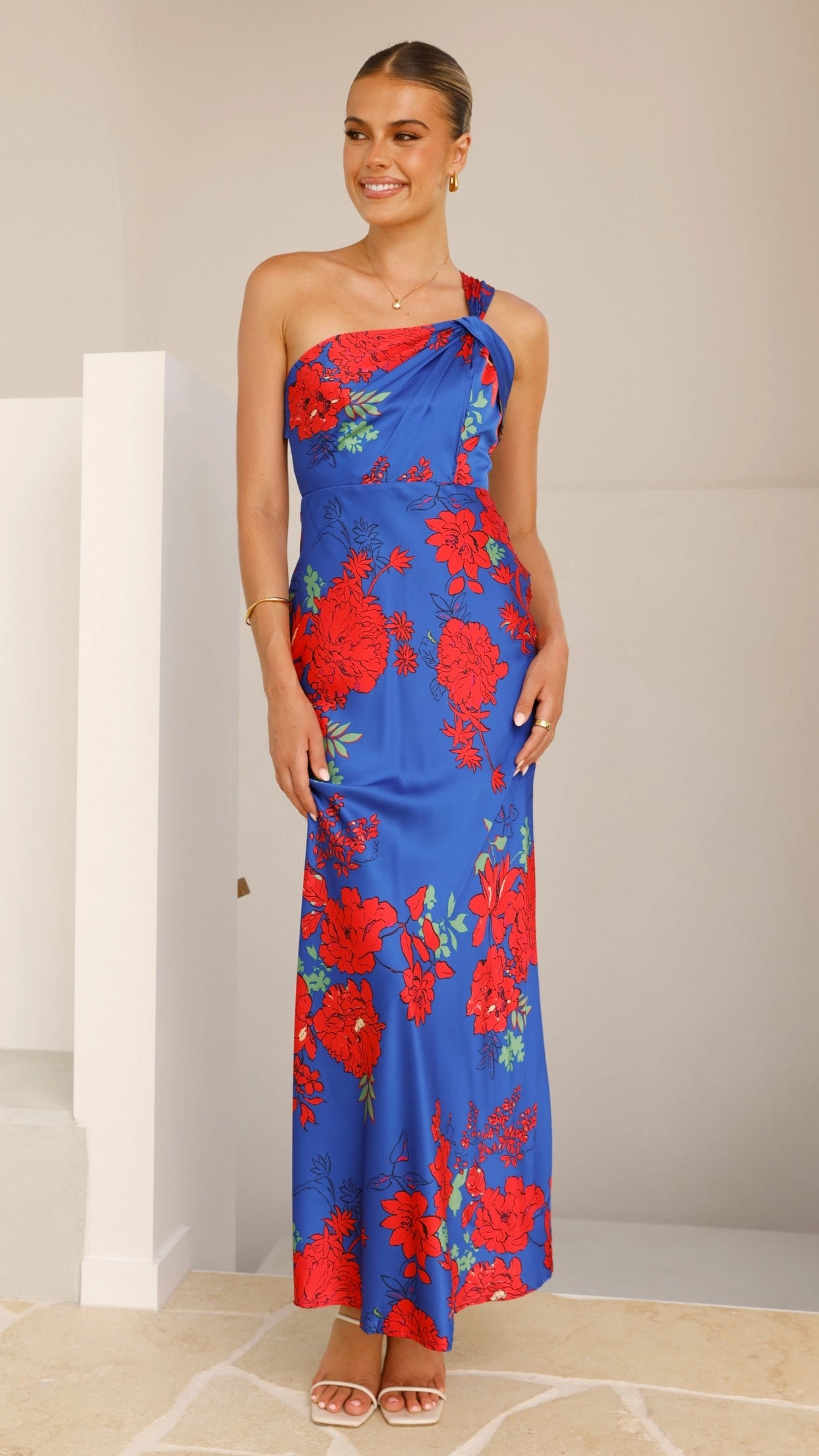 Leah Maxi Dress - Blue/Red Floral