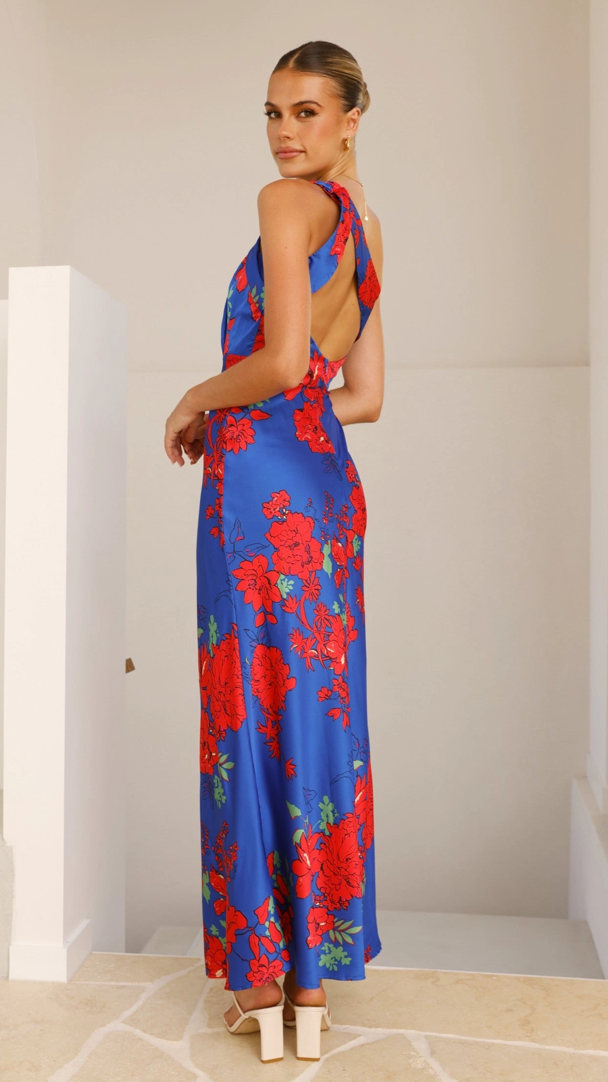 Leah Maxi Dress - Blue/Red Floral
