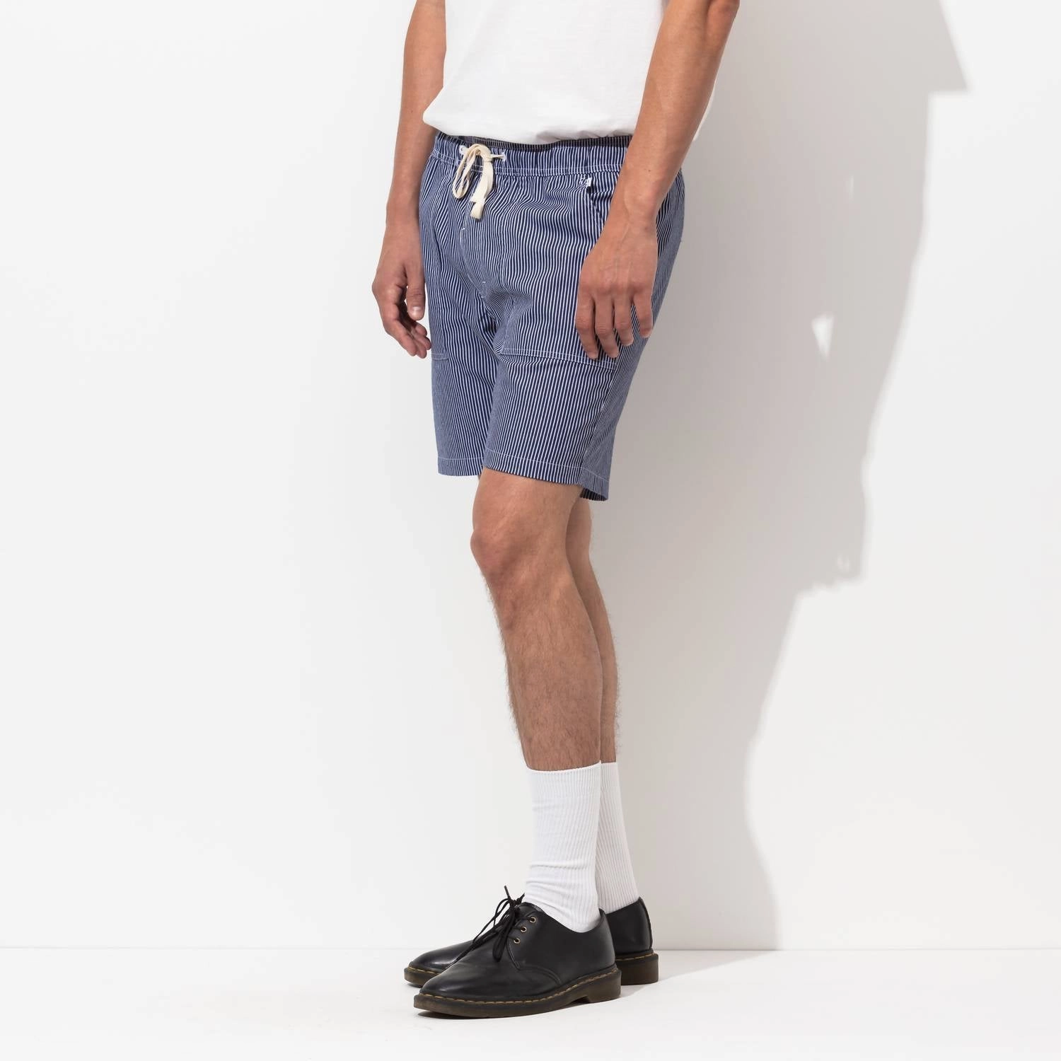 Leon Elastic Walkshort In Indigo