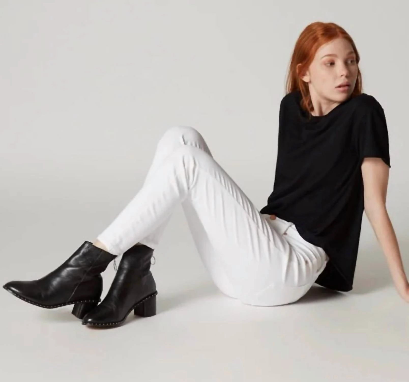 Low Rise Skinny Jeans In Great White